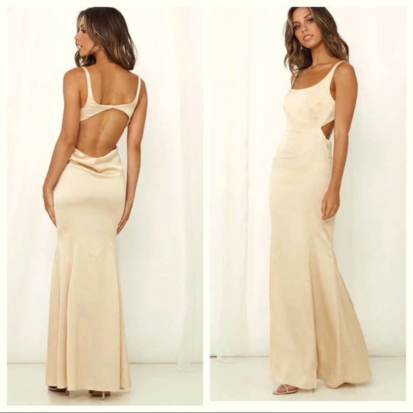 Finders Keepers Dresses & Skirts - FINDERS KEEPERS EVANGELINE MAXI DRESS CHAMPAGNE